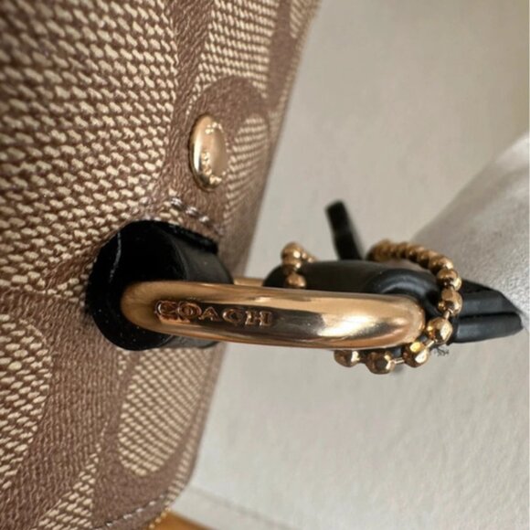 Brand new large Coach tote and shoulder bag - Picture 11 of 14